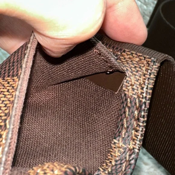 Louis Vuitton Geronimos Sling Bag - Picture 7 of 7